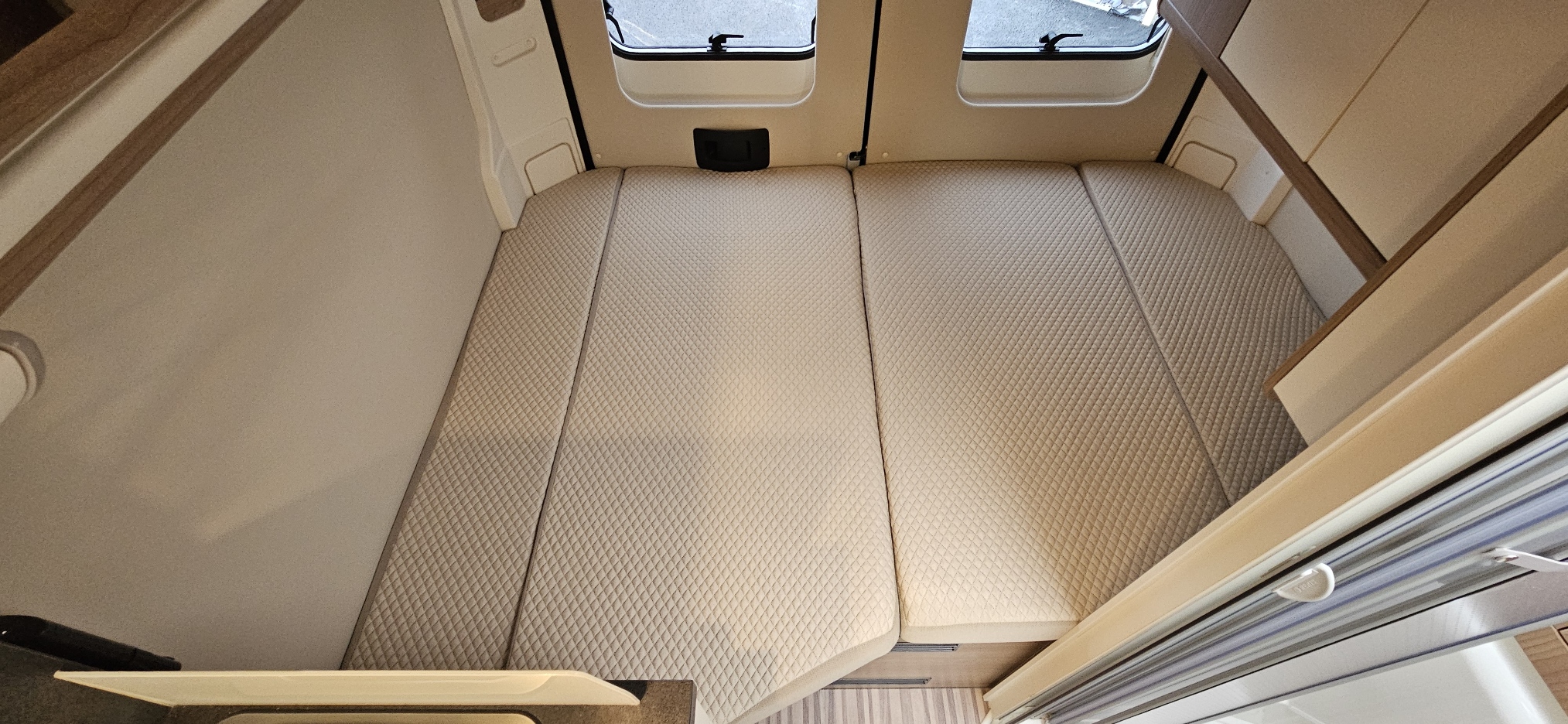  - 23 - MALIBU 540 DB 