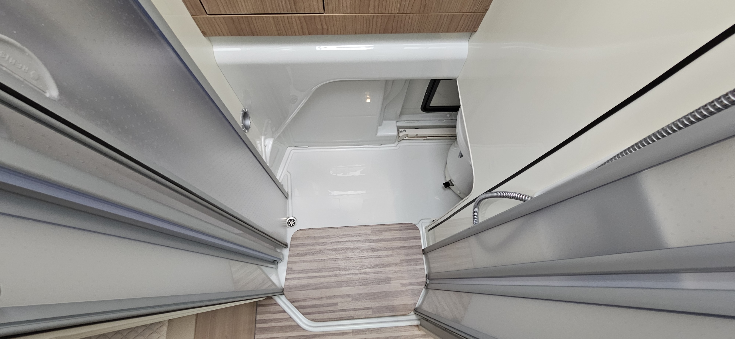  - 27 - MALIBU 540 DB 