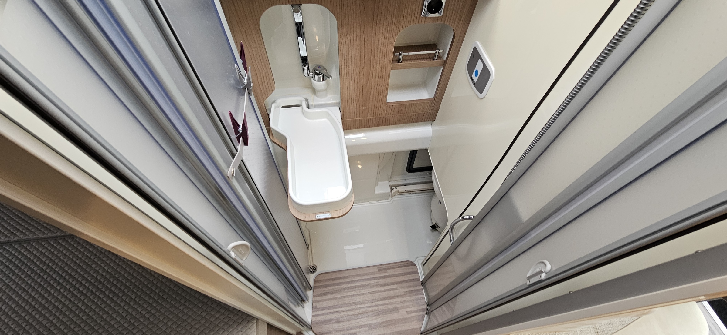  - 28 - MALIBU 540 DB 