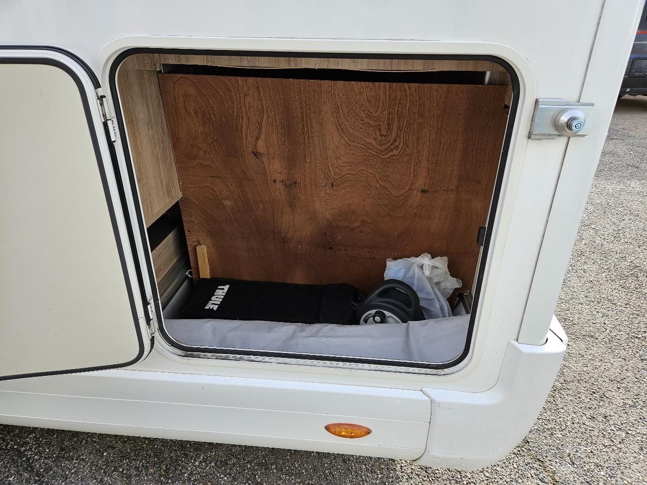  - 9 - EURA MOBIL 725 QB PROFILA RS 