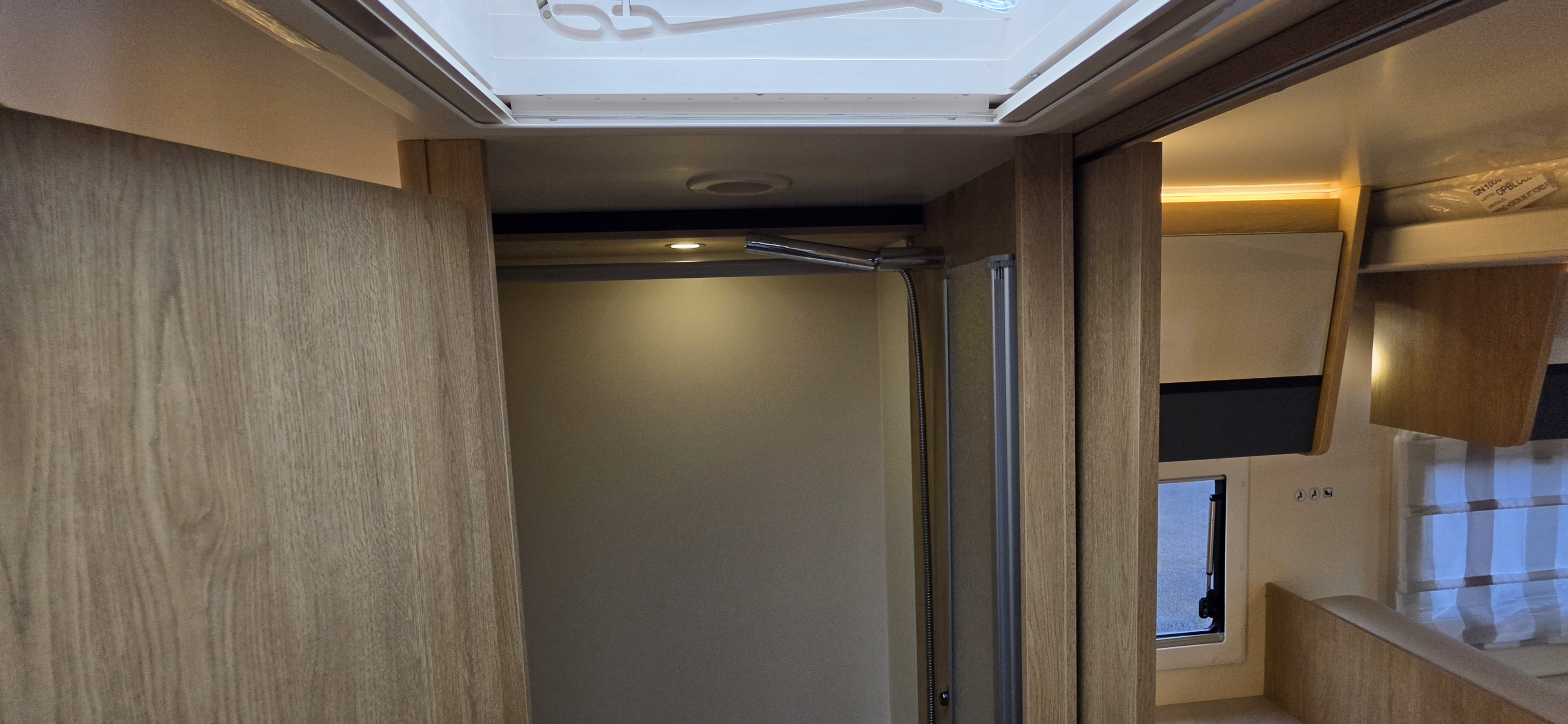  - 31 - CI HORON 88XT SPRING EDITION 