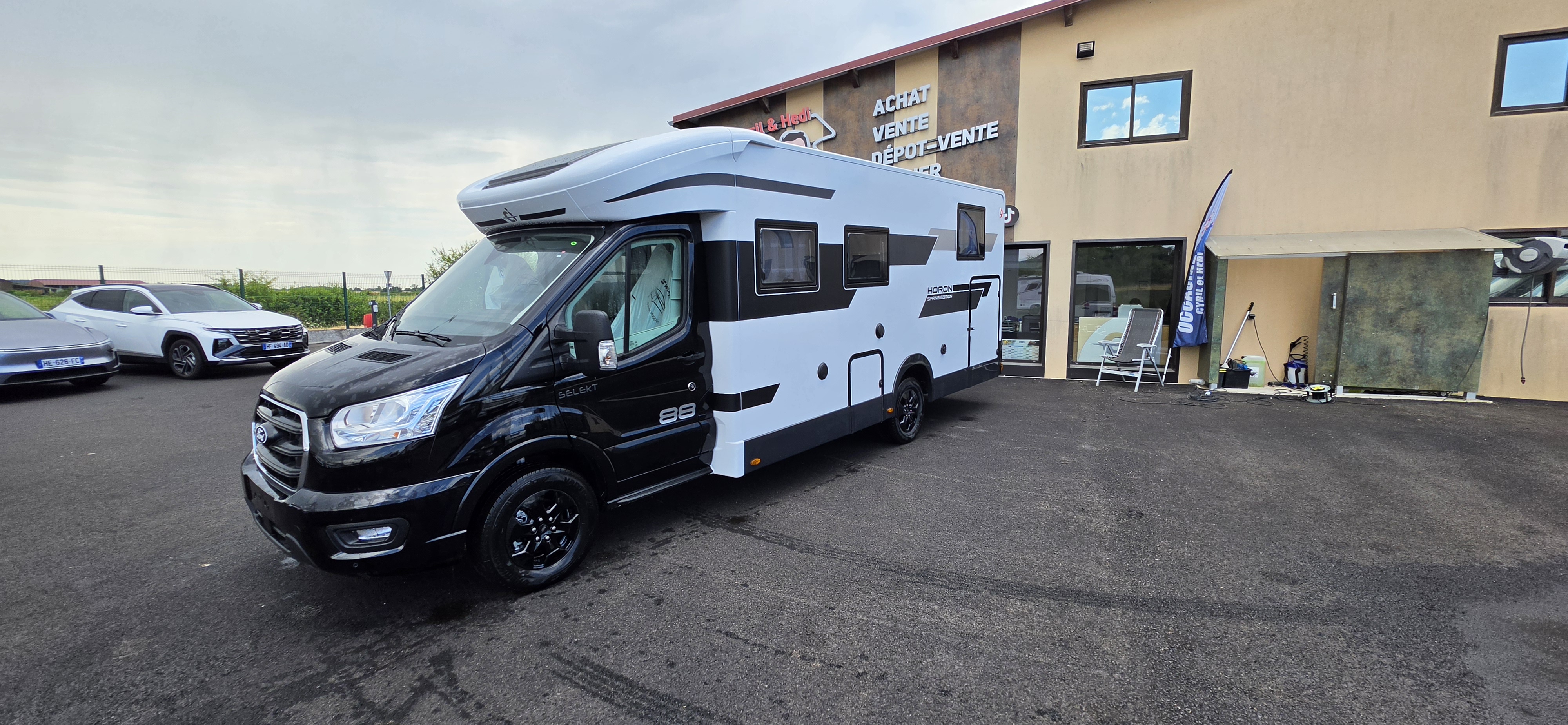  - 3 - CI HORON 88XT SPRING EDITION 