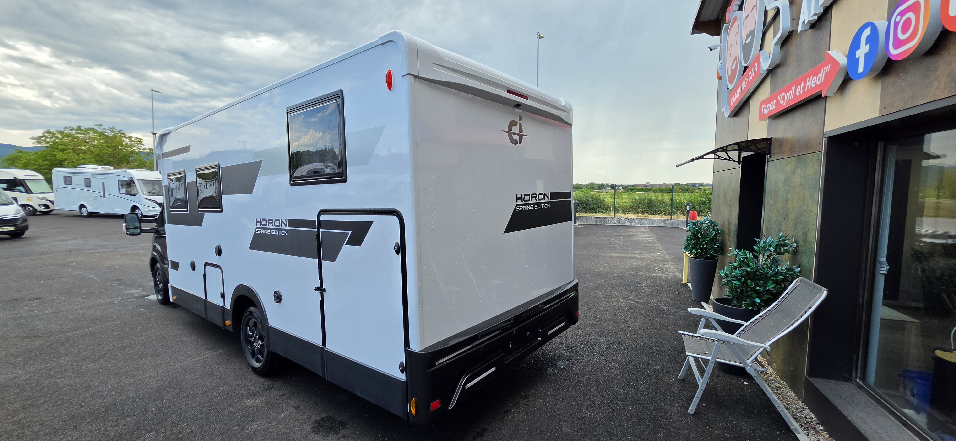  - 8 - CI HORON 88XT SPRING EDITION 