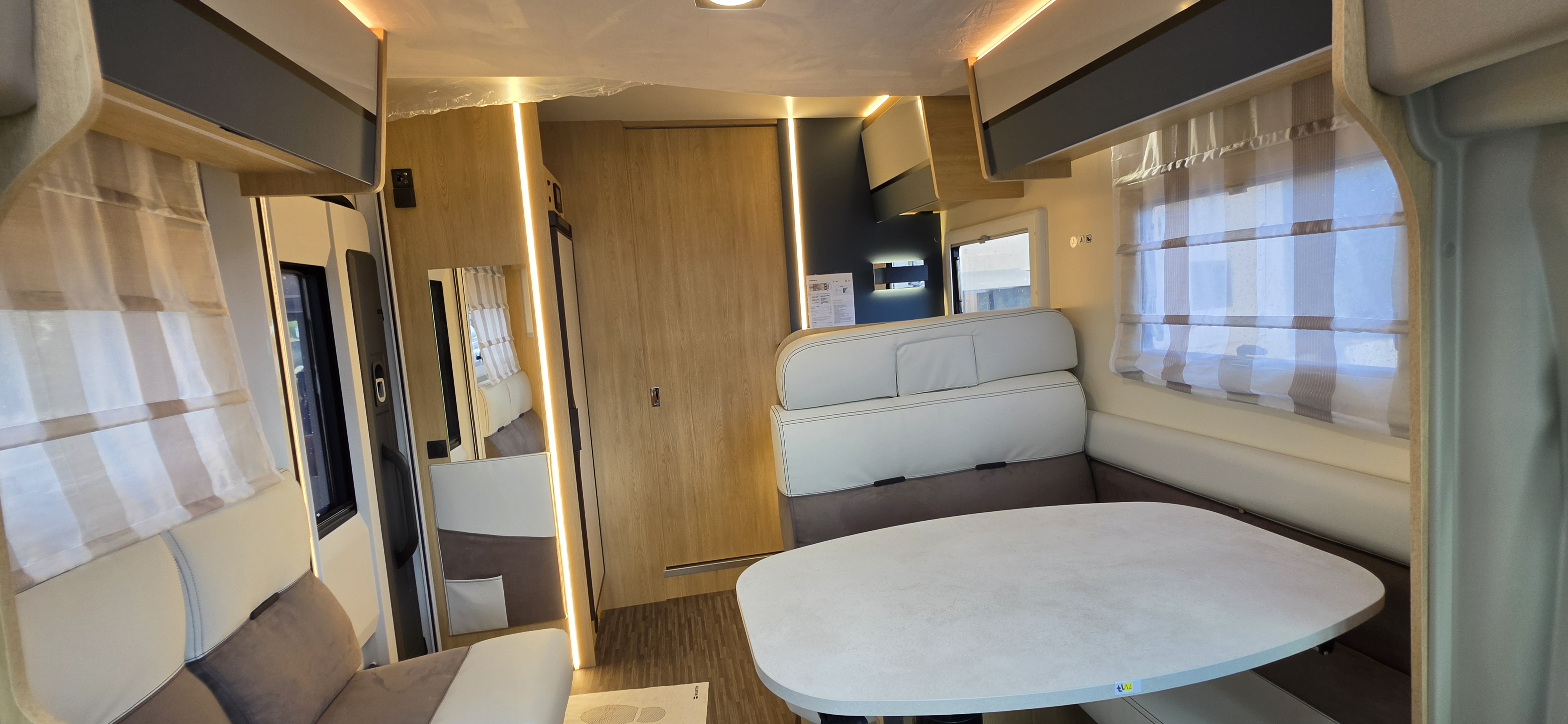  - 17 - CI HORON 88XT SPRING EDITION 