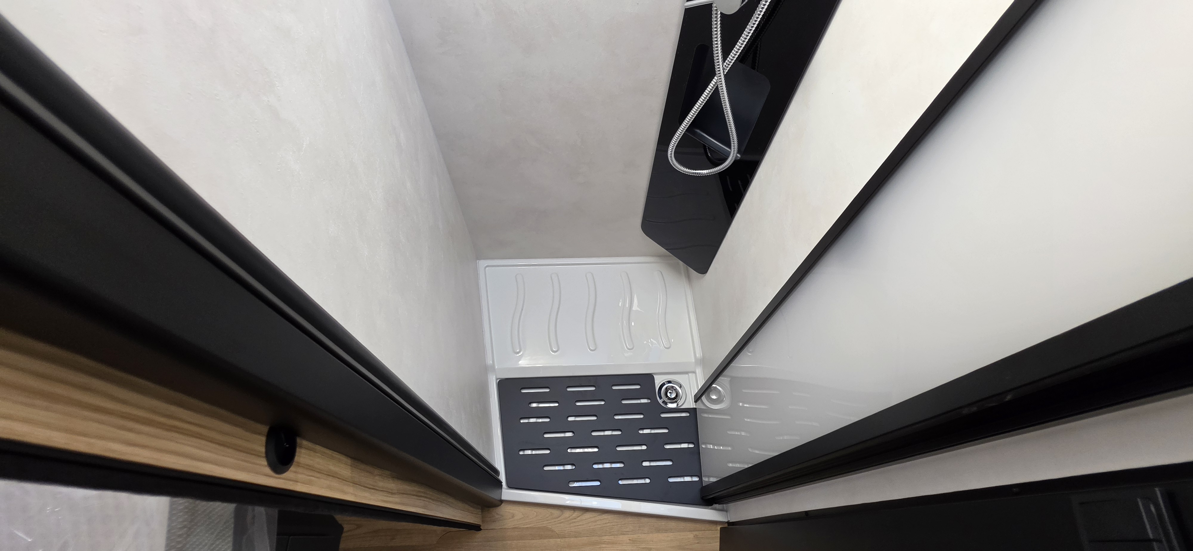  - 5 - BAVARIA I 740 FC NOMADE 