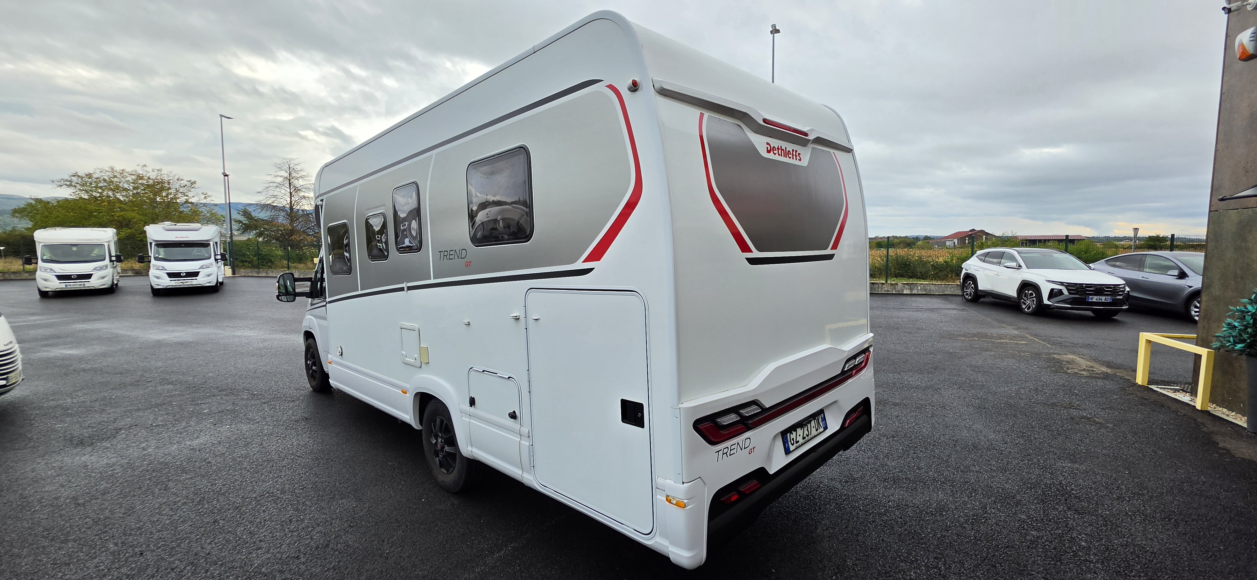  - 15 - DETHLEFFS T 7057 DBL 