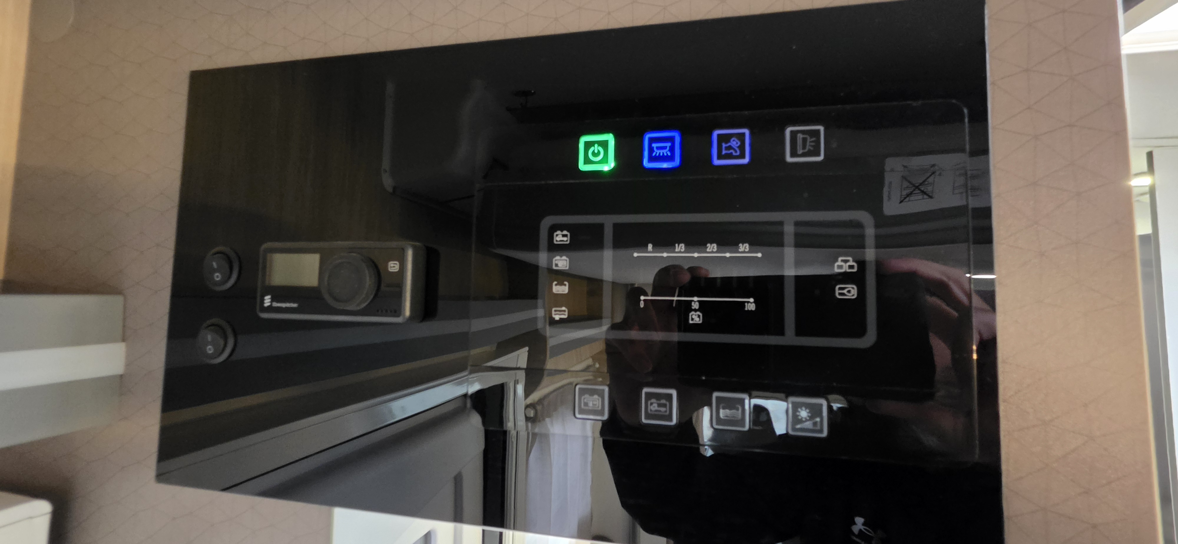  - 29 - CHAUSSON 650 FIRST LINE 